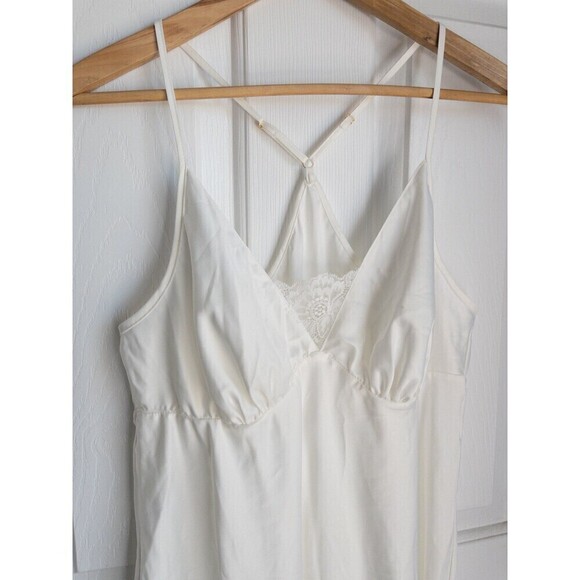Flora White Night Gown Slip Dress Nightie size Medium - Picture 2 of 7